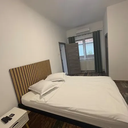 Apartman Airport 2 *